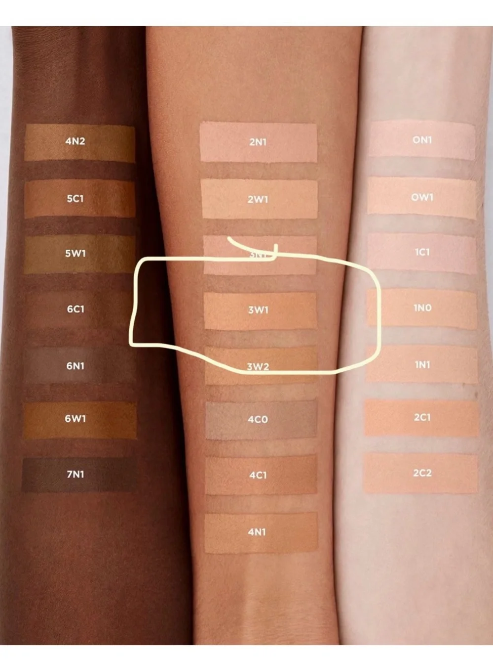 laura mercier Real Flawless Weightless Perfecting Concealer - Black Packaging